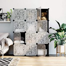 12 خزانات مكعب