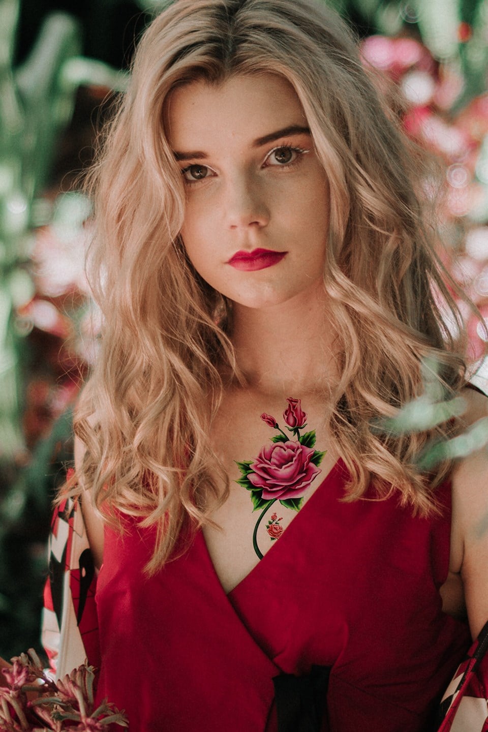 أفضل كريم لشد الوجه وتبييضه