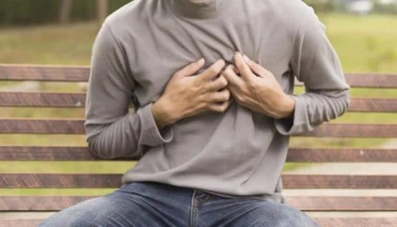 هل الغازات تسبب ضيق في التنفس